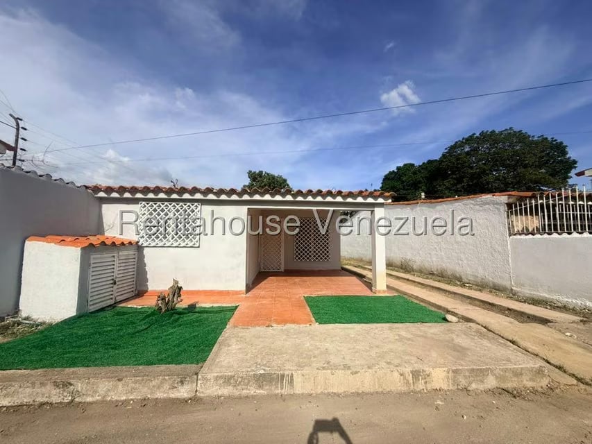 Casa (1 Nivel) en Venta en El Recreo, Lara - 2