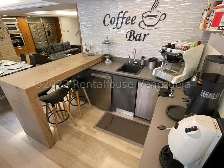 Casa en Venta en Alto Prado Caracas - 21