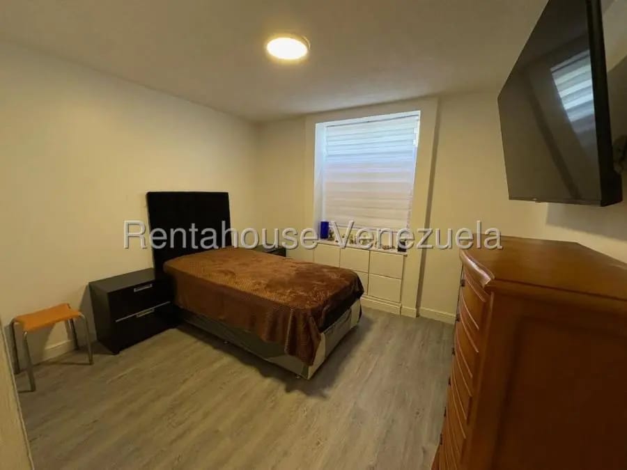 Apartamento en Venta en Santa Sofia Caracas - 12