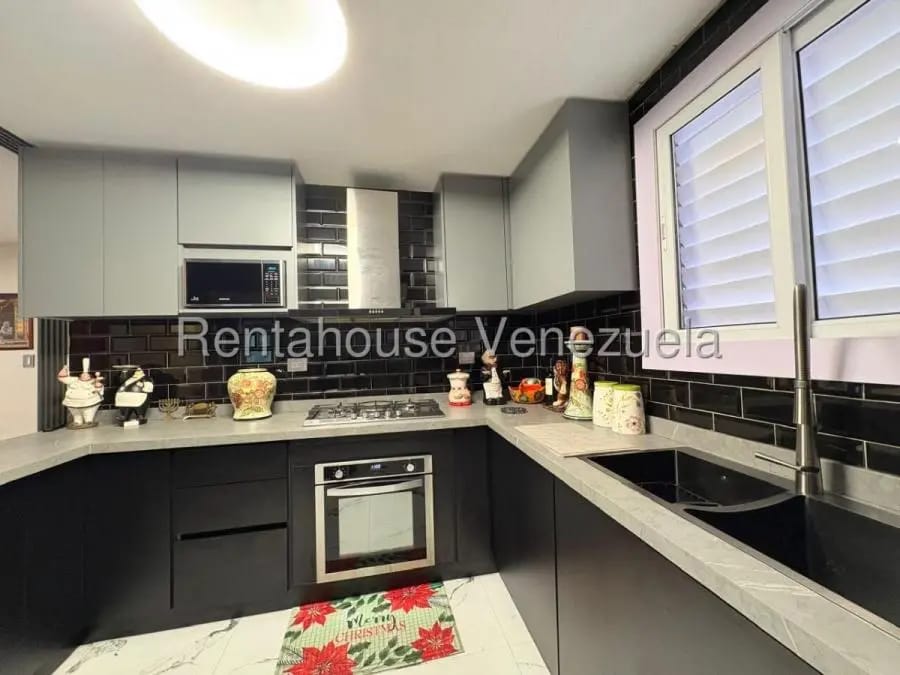Apartamento en Venta en Santa Sofia Caracas - 5