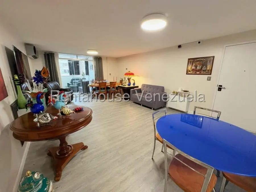 Apartamento en Venta en Santa Sofia Caracas - 7