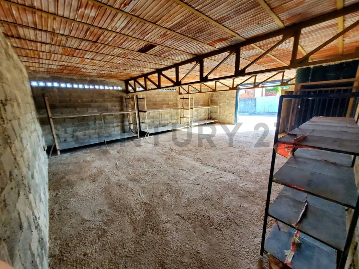 En venta Galpon-Deposito en Macho Muerto Porlamar isla de Margarita - 3