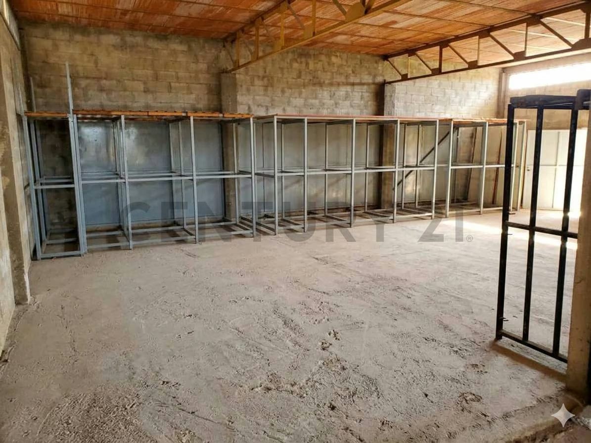 En venta Galpon-Deposito en Macho Muerto Porlamar isla de Margarita - 5