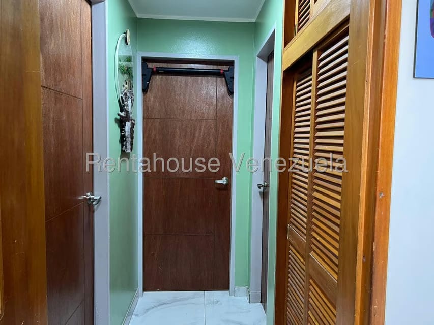 Apartamento (1 Nivel) en Venta en Lomas del Avila, Distrito Metropolitano - 13