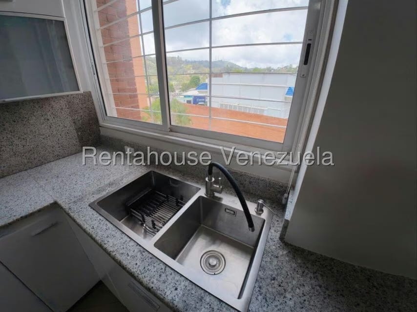Apartamento (1 Nivel) en Alquiler en La Lagunita Country Club, Distrito Metropolitano - 15