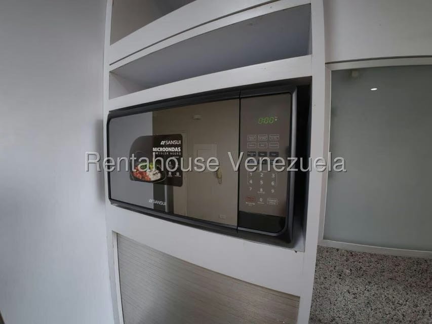 Apartamento (1 Nivel) en Alquiler en La Lagunita Country Club, Distrito Metropolitano - 30