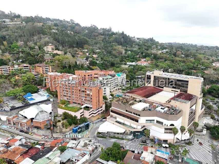 Apartamento (1 Nivel) en Alquiler en La Lagunita Country Club, Distrito Metropolitano - 5