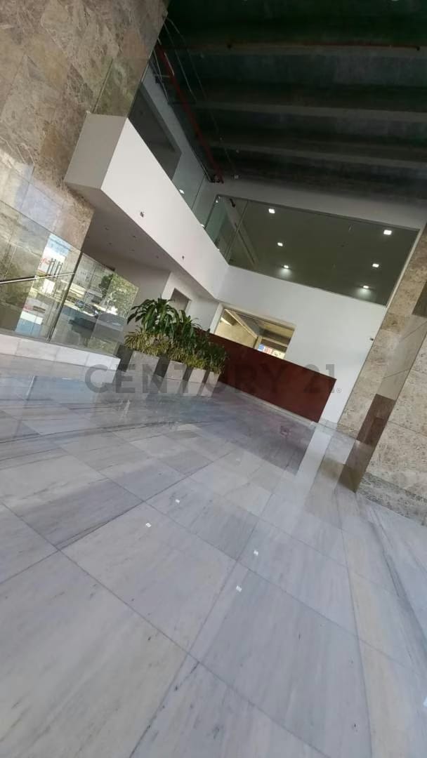 TORRE ALTUS, Av 3E / 5 de Julio Planta y Pozo