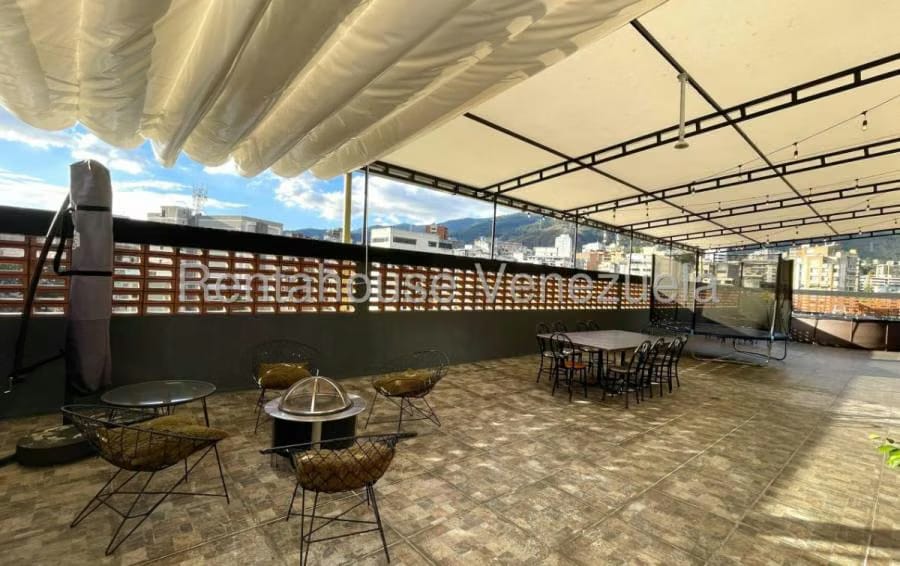 Apartamento en Venta en La Florida Caracas - 3