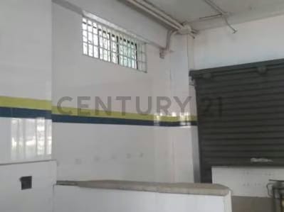 Excelente local a pie de calle, ideal para expendio de comida - 9