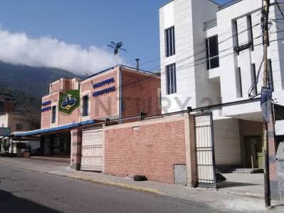 SE VENDE EDIFICIO INDUSTRIAL O COMERCIAL EN LA FLORIDA - 2