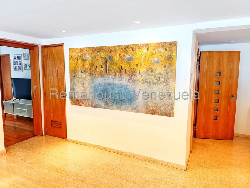 Apartamento (Duplex) en Venta en Los Palos Grandes, Distrito Metropolitano - 11