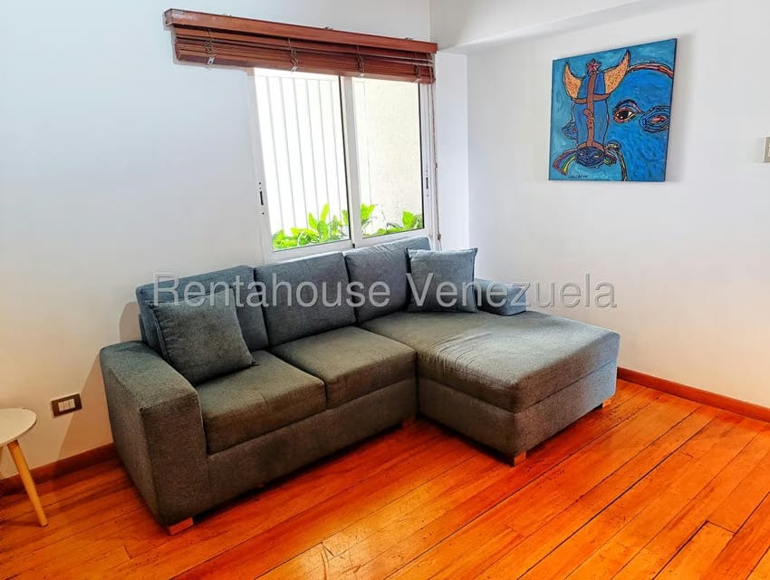 Apartamento (Duplex) en Venta en Los Palos Grandes, Distrito Metropolitano - 14