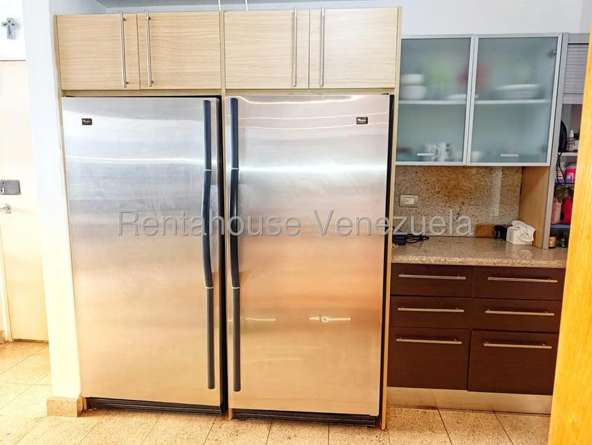 Apartamento (Duplex) en Venta en Los Palos Grandes, Distrito Metropolitano - 36