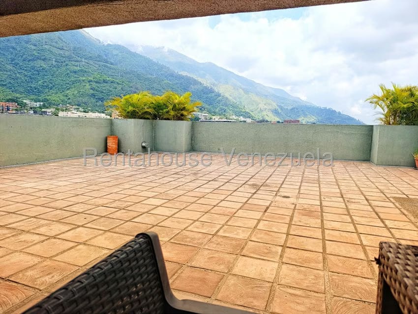 Apartamento (Duplex) en Venta en Los Palos Grandes, Distrito Metropolitano - 51