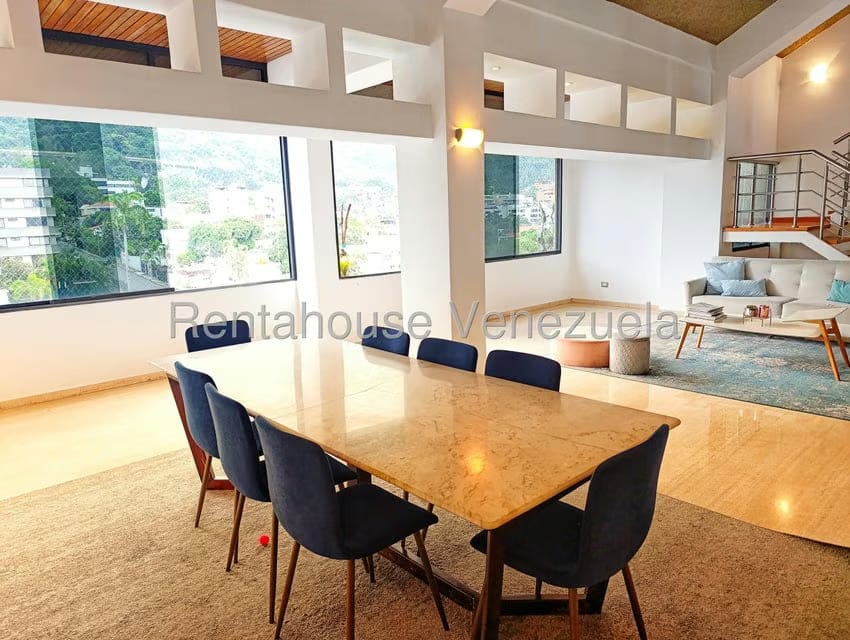 Apartamento (Duplex) en Venta en Los Palos Grandes, Distrito Metropolitano - 7