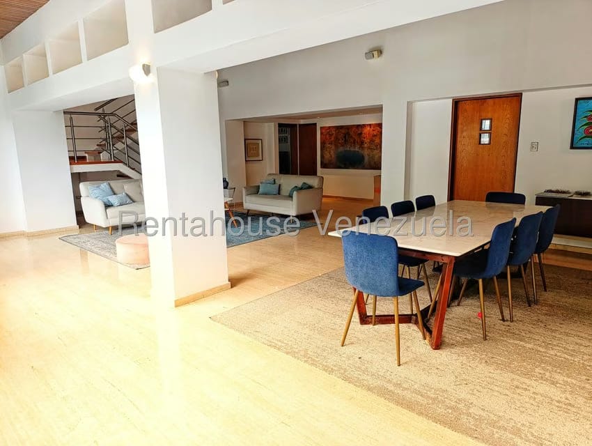Apartamento (Duplex) en Venta en Los Palos Grandes, Distrito Metropolitano - 9