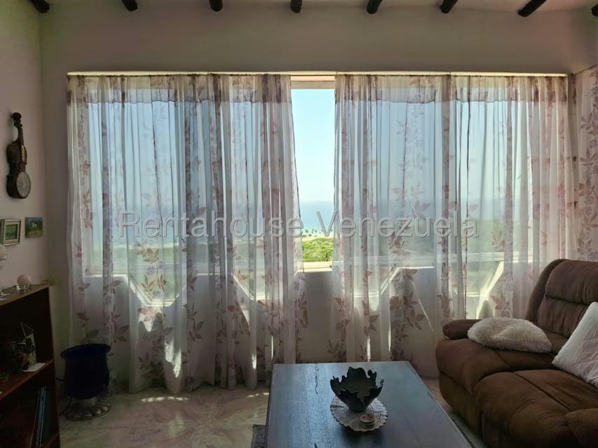 Casa (Casas de Playa) en Venta en El Tirano, Nueva Esparta - 28