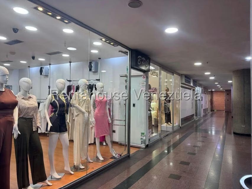 Comercial (Local Comercial) en Alquiler en El Cafetal, Distrito Metropolitano - 3