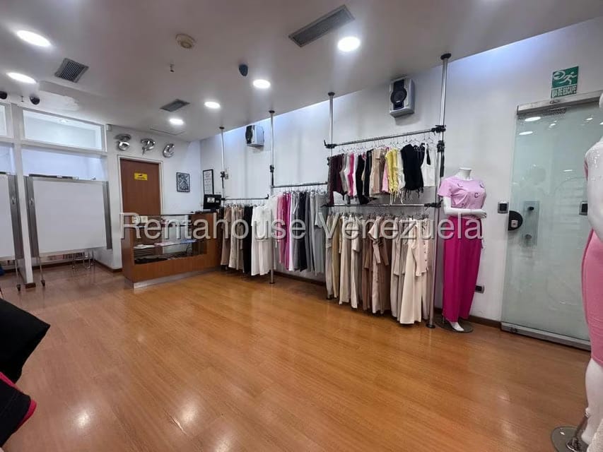 Comercial (Local Comercial) en Alquiler en El Cafetal, Distrito Metropolitano - 4