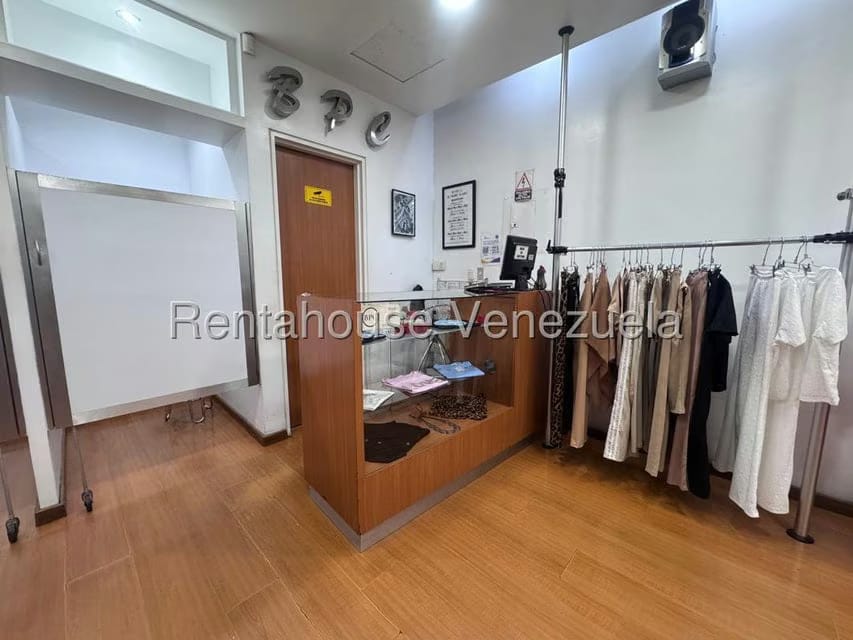 Comercial (Local Comercial) en Alquiler en El Cafetal, Distrito Metropolitano - 8