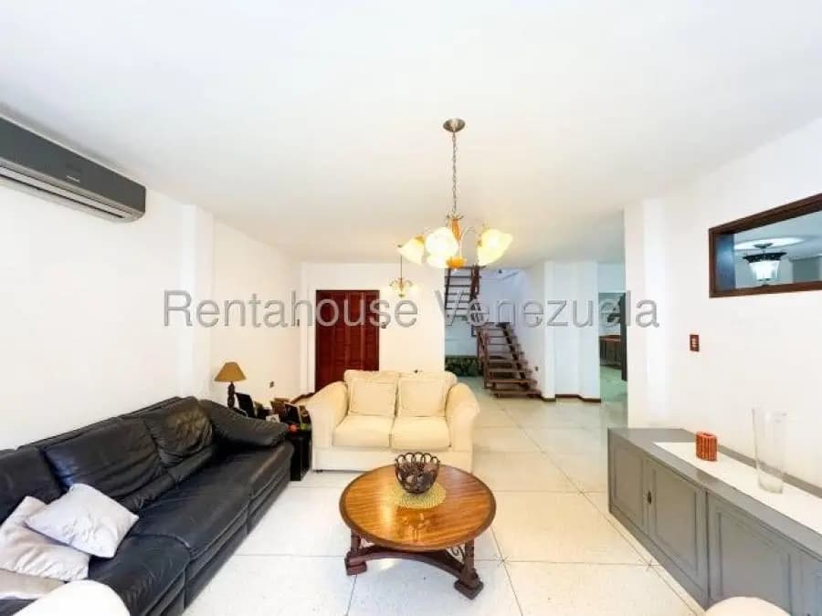 Casa en Venta en santa sofia Caracas - 11