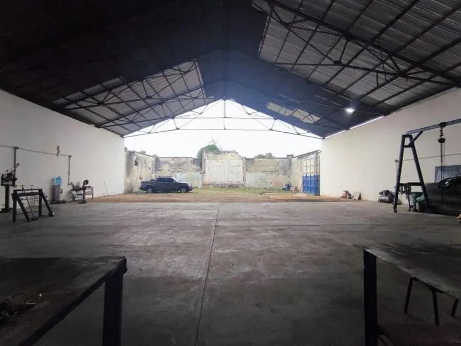 Galpon en Venta en Los Guayos - 2