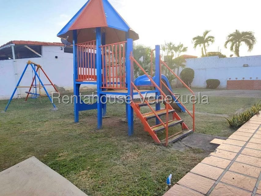 Casa (1 Nivel) en Venta en La Campina, Lara - 40
