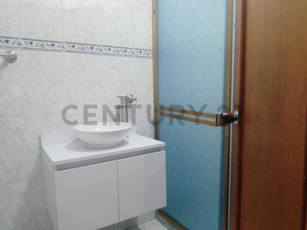 JARDINES DEL VALLE. 2x1 PRECIO DE OPORTUNIDAD. Casa + Local Comercial - 8