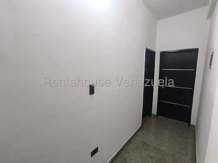 Apartamento en Venta en San Blas Valencia Carabobo Valencia - 3