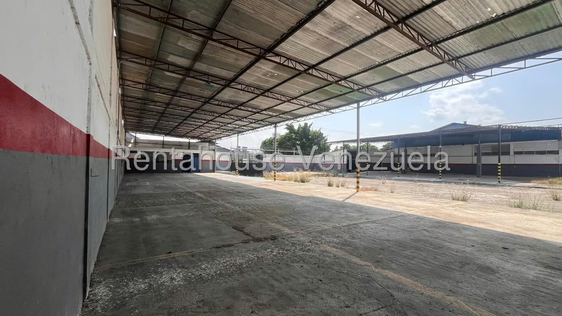 Comercial (Galpon - Deposito) en Venta en Zona Industrial 1, Lara - 4