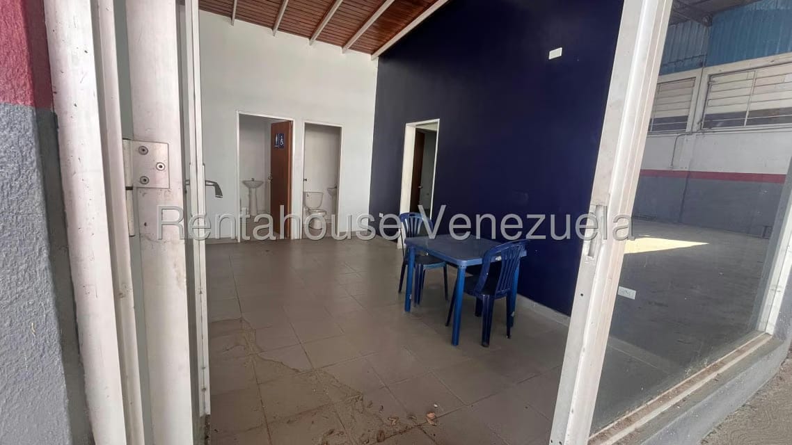 Comercial (Galpon - Deposito) en Venta en Zona Industrial 1, Lara - 5