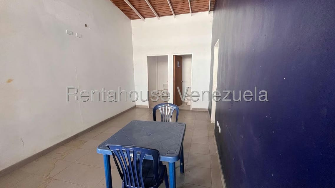 Comercial (Galpon - Deposito) en Venta en Zona Industrial 1, Lara - 8