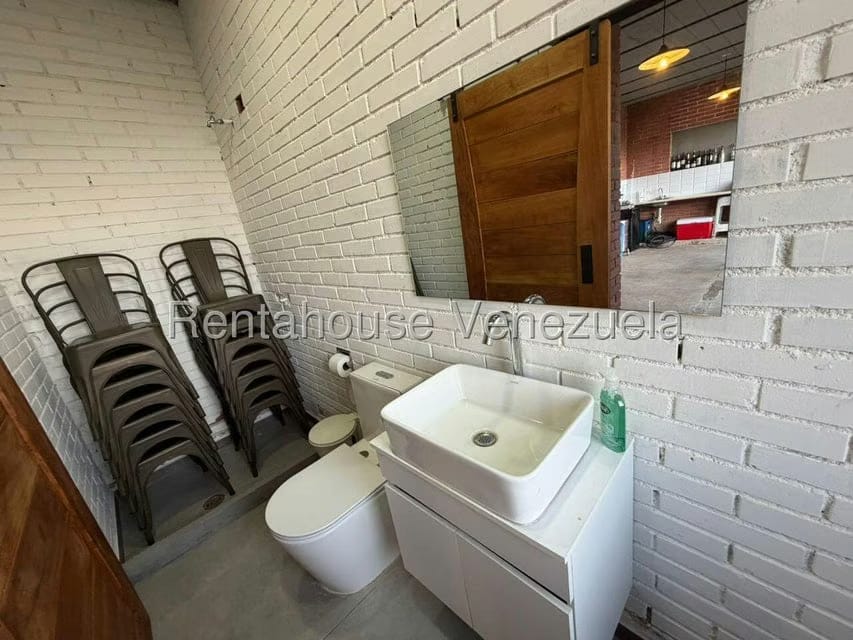 Casa (Multipes Niveles) en Venta en Prados del Este, Distrito Metropolitano - 45