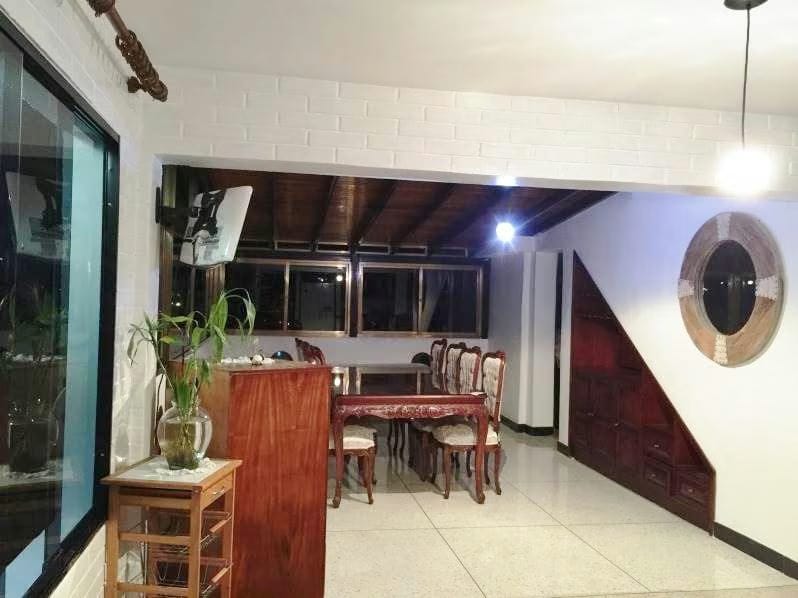 Casa (Multipes Niveles) en Venta en El Junko, Distrito Metropolitano - 15