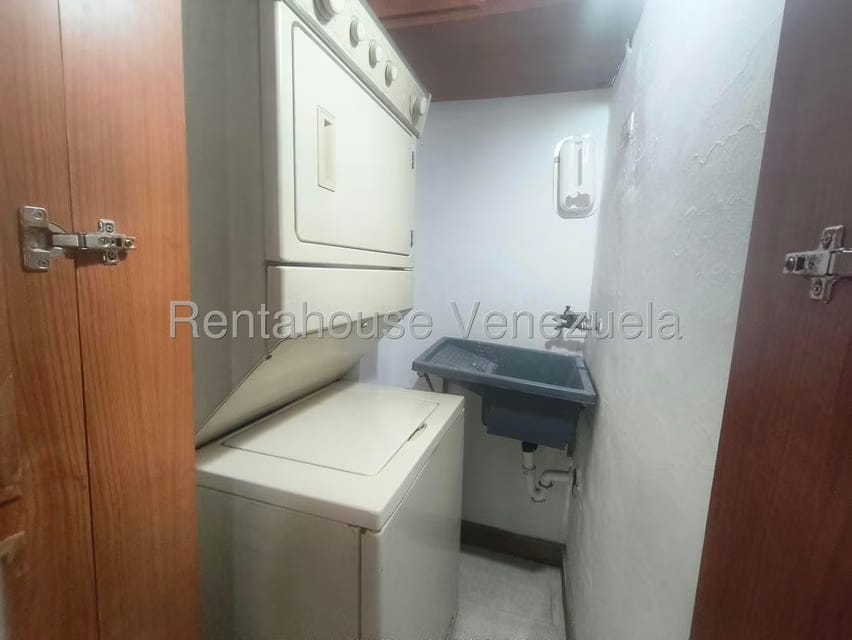 Apartamento (1 Nivel) en Alquiler en La Trigaleña, Carabobo - 9