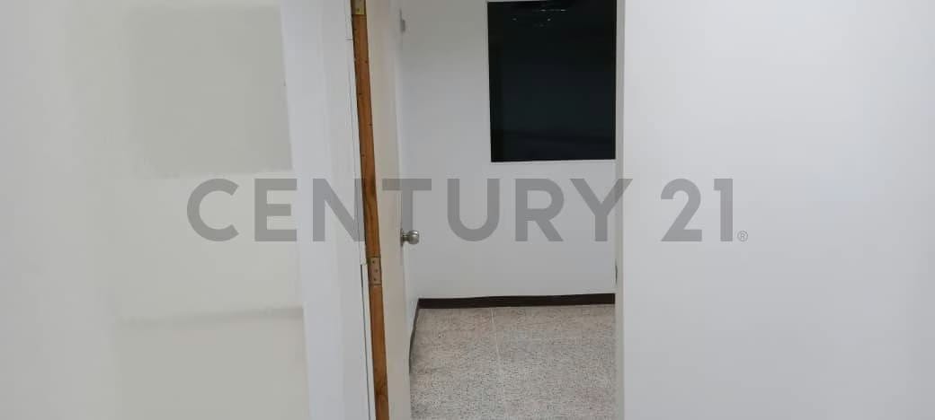 CS - ALQUILER LOCAL COMERCIAL. PARCELAMIENTO DON BOSCO. LOS RUICES. - 17