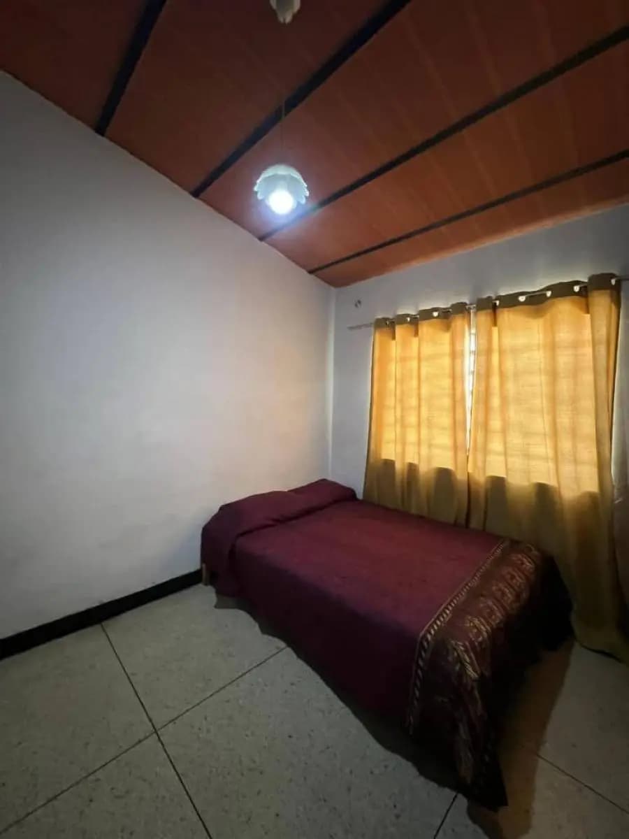 Casa en Venta en AV PRINCIPAL Naguanagua - 16