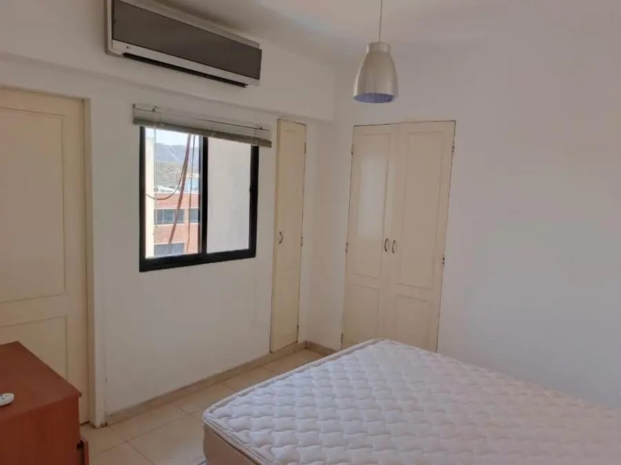 Apartamento en Alquiler en San Jose Valencia