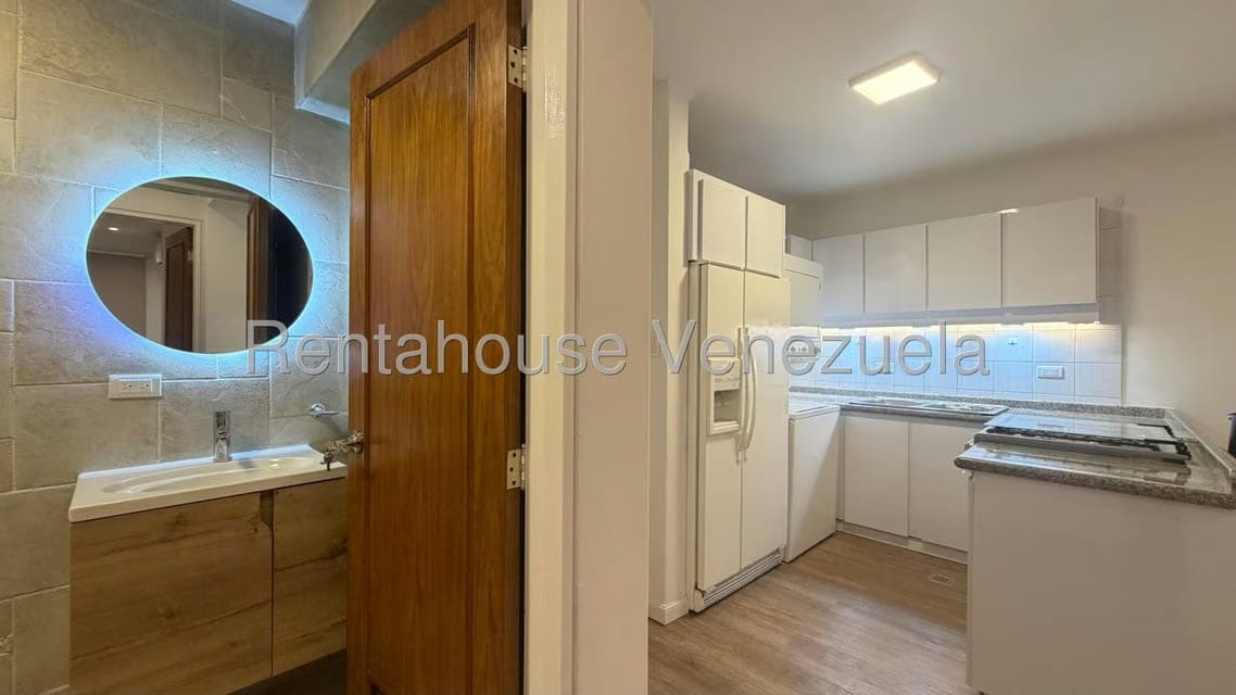 Apartamento (1 Nivel) en Alquiler en Los Naranjos de Las Mercedes, Distrito Metropolitano - 14