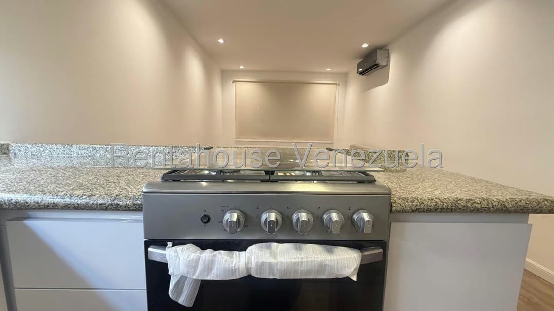 Apartamento (1 Nivel) en Alquiler en Los Naranjos de Las Mercedes, Distrito Metropolitano - 20