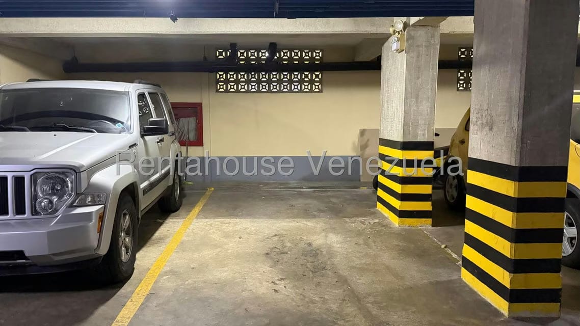 Apartamento (1 Nivel) en Alquiler en Los Naranjos de Las Mercedes, Distrito Metropolitano - 21