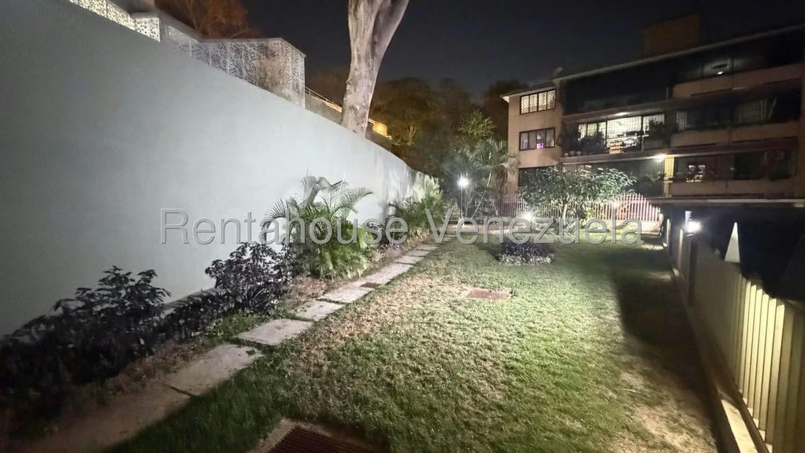 Apartamento (1 Nivel) en Alquiler en Los Naranjos de Las Mercedes, Distrito Metropolitano - 22