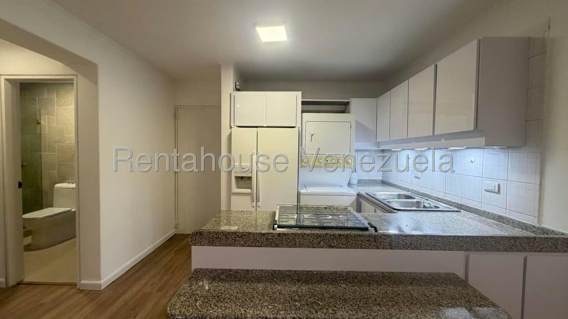 Apartamento (1 Nivel) en Alquiler en Los Naranjos de Las Mercedes, Distrito Metropolitano - 6