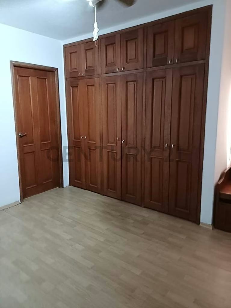 Apartamento en Edf. YOHANA, Tierra Negra. 384mts. - 16