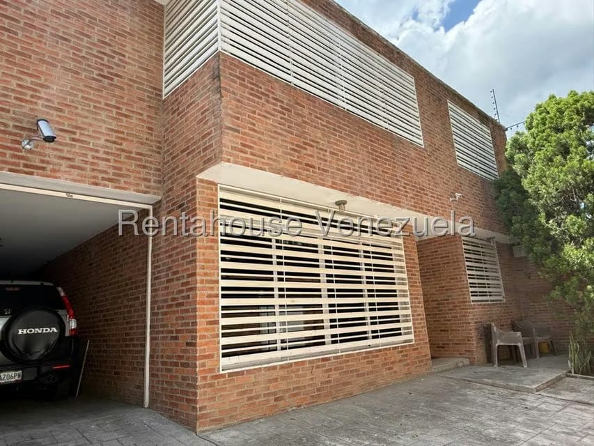Casa (Multipes Niveles) en Venta en Montalban I, Distrito Metropolitano - 2