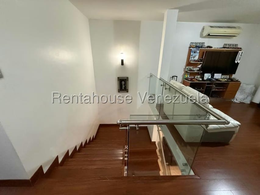 Casa (Multipes Niveles) en Venta en Montalban I, Distrito Metropolitano - 20