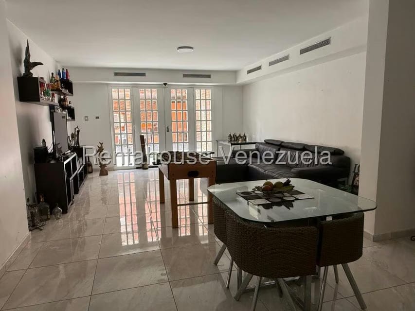 Casa (Multipes Niveles) en Venta en Montalban I, Distrito Metropolitano - 42