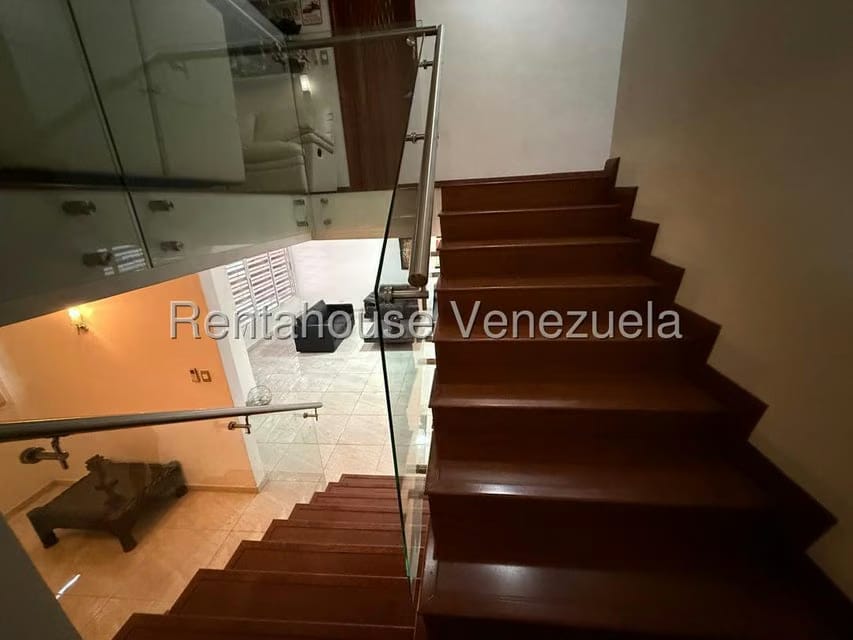 Casa (Multipes Niveles) en Venta en Montalban I, Distrito Metropolitano - 45