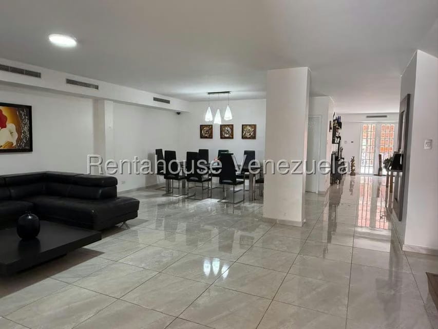 Casa (Multipes Niveles) en Venta en Montalban I, Distrito Metropolitano - 6